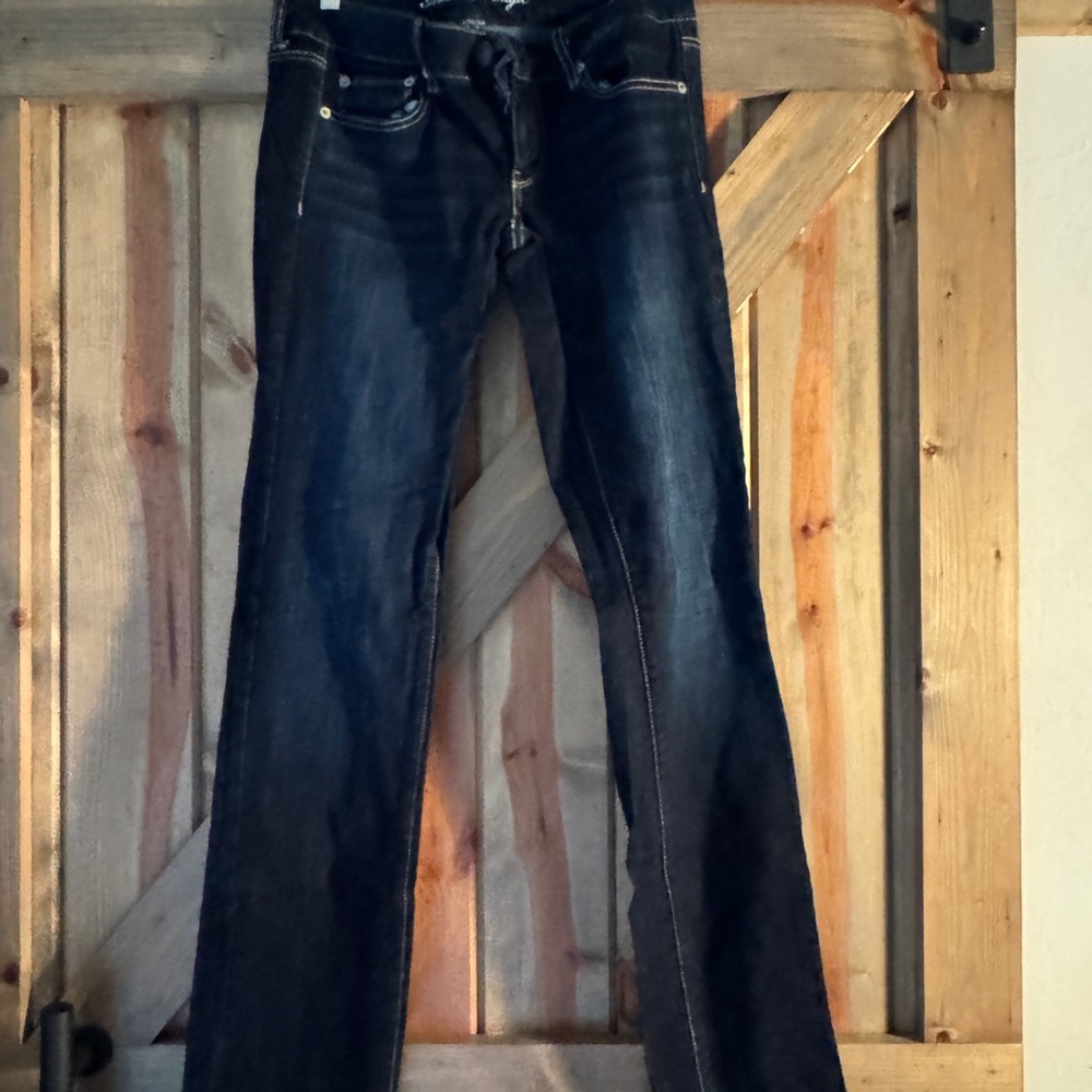 American Eagle Outfitters Dark Indigo Women's Straight Leg Jeans
